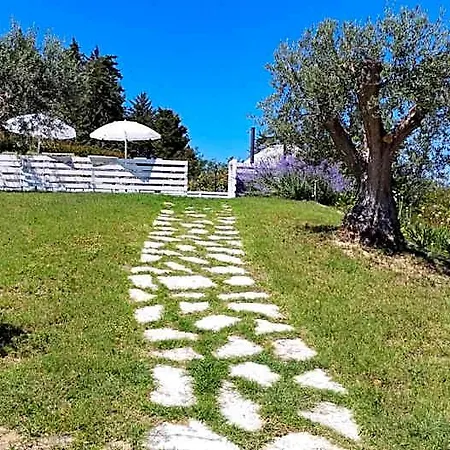 Il Gelso Nocleg ze śniadaniem 3*